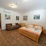 Accommodatie bij particulieren Skolici Stredisko Abena S Ubytovanim