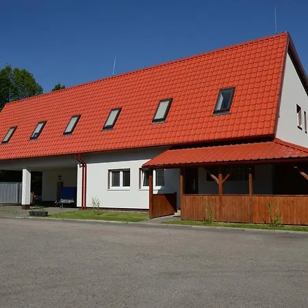 Homestay Skolici Stredisko Abena S Ubytovanim
