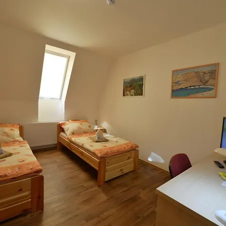 Homestay Skolici Stredisko Abena S Ubytovanim Ostrava
