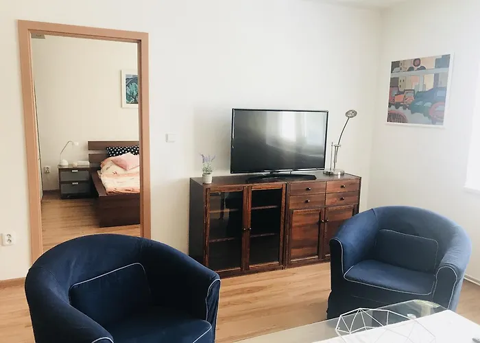 Skolici Stredisko Abena S Ubytovanim 民宿 俄斯特拉发